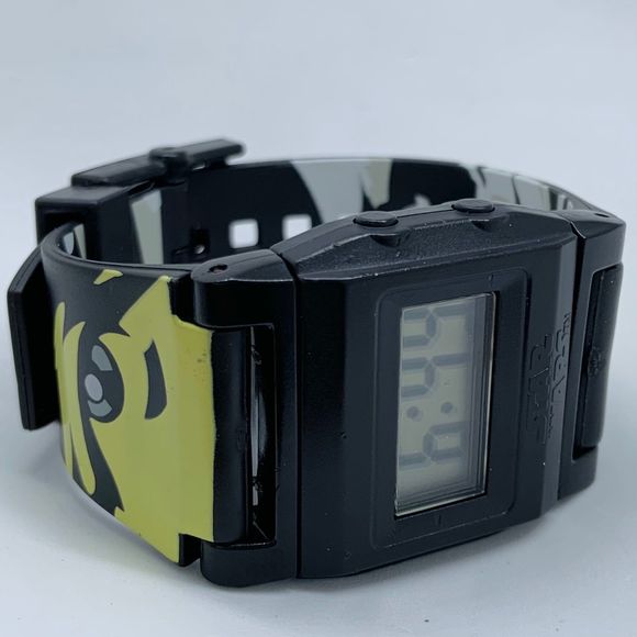 Star Wars A New Hope Digital Sports Watch Reversible band 37mm fresh battery - Picture 1 of 7